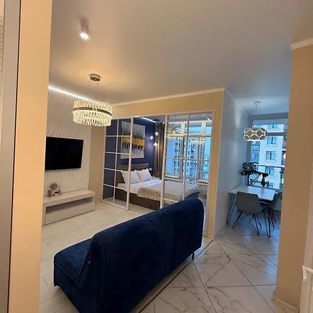стильная с большой террасой 36 жемчужина Apartmán