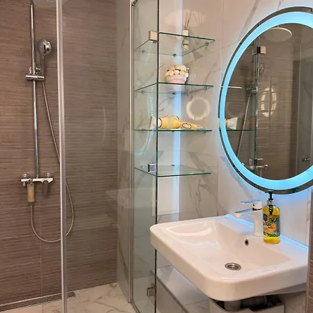 Apartmán стильная с большой террасой 36 жемчужина Oděsa